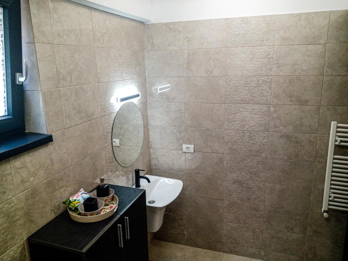 Ric Apartament Неводарі Екстер'єр фото